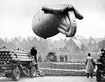 Click image for larger version. 

Name:	Sheil Road - 1941 Barrage Balloon.jpg 
Views:	789 
Size:	61.9 KB 
ID:	28096