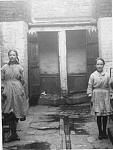 Click image for larger version. 

Name:	two outside toilets in a courtyard rathbone street.jpg 
Views:	1924 
Size:	46.2 KB 
ID:	13348