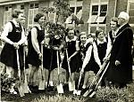 Click image for larger version. 

Name:	PLANTING A TREE AT HIGHFIELD COUNCIL SCHOOL TO COMMEMORATE 1937 CORONATION FILE 2619 MGA009591.jpg 
Views:	700 
Size:	336.1 KB 
ID:	28748