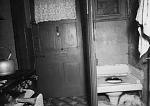 Click image for larger version. 

Name:	inside ashfield cottages tenements latimer street vaxhall.jpg 
Views:	712 
Size:	110.3 KB 
ID:	7985